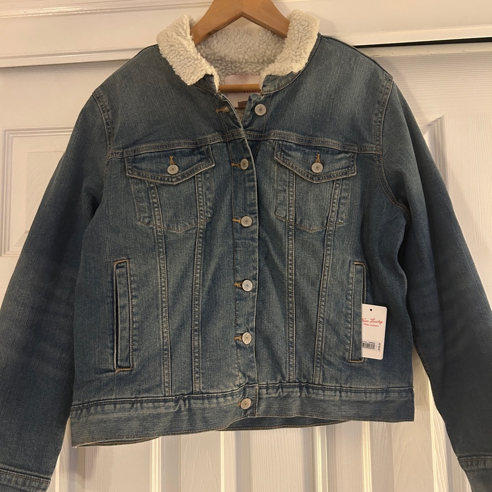 Lucky Brand- Fully lined Jean Jacket Size Large